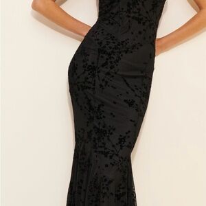 Amaya maxi dress black
